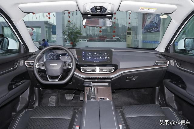 续航超500km，2米83轴长快充家用SUV，好养便宜，实拍奇瑞大蚂蚁