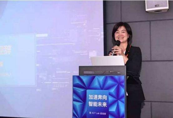 前深圳首富吴春媛：夺走苹果百亿利润，握有8000项技术成关键？