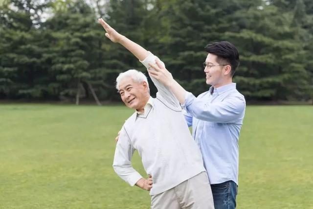 长寿之道是：多吃肉多喝酒，多和异性交朋友？这句话有道理吗？