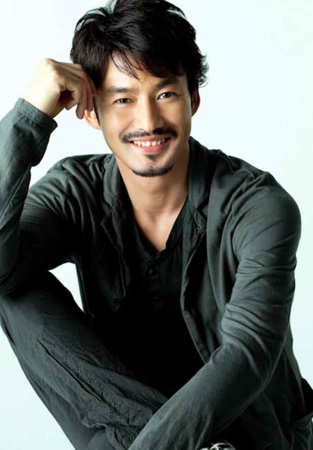 多重魅力都集中在同一个人身上,也难怪竹野内丰直到今日也仍是日本人