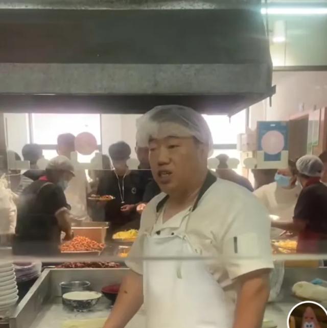 Rng小虎 白天打比賽 晚上當廚師 李元浩變李圓浩 Kks資訊網