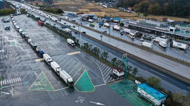 物流瘫痪，物价暴涨，民众恐慌，为何一袋中国化肥就能搅乱韩国？