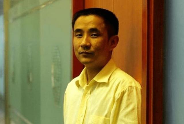 王永红：公司破产丝毫不慌，套61亿携女明星出逃，亲爹去世都不回