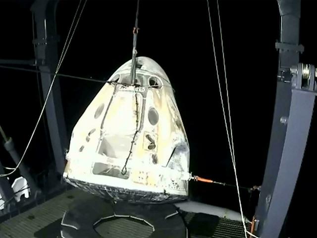 2手飞船3手火箭要送4名游客上天？马斯克太空纯玩团本月即将启程