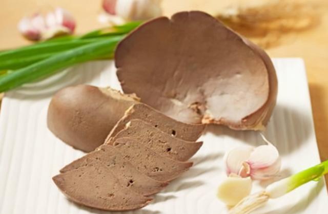 女子白头发日渐增多，别总觉得老了，或是缺了这3大营养素