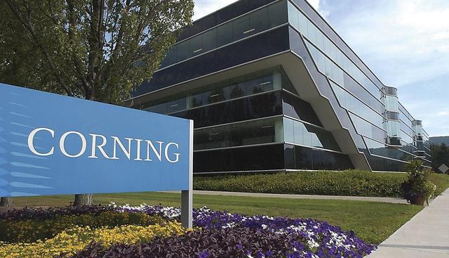 iPhone  13屏幕升级，是否意味着不用贴膜？