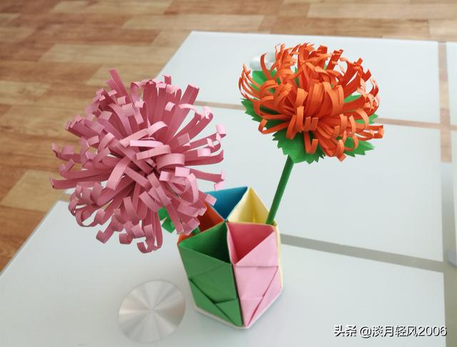 手工纸菊花制作教程(彩纸手工制作小菊花)