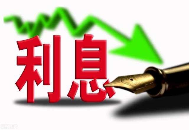 若不缴纳社保，每月往银行存1500元，15年后取到的钱够不够养老？