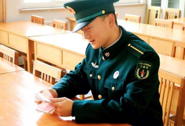 警校和軍校有啥區別 一字之差發展卻截然不同 選錯容易後悔 熱點訊息網