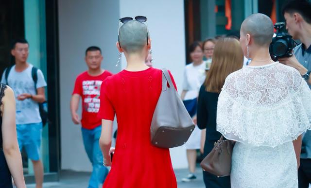 性感的佛媛们请离开寺庙 我佛不渡傻x 全网搜