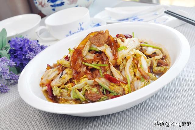 11月22日，是“小雪”节气，饮食上应该吃什么？又该如何养生呢