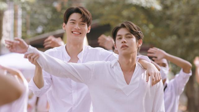 豆瓣评分9.1,这部甜到发齁的泰国腐剧,第1集就要亲到人腿发软!