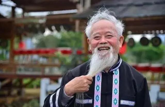 俗语“吃得少，活得久”，饭量小的人更容易长寿吗？并不是这样的