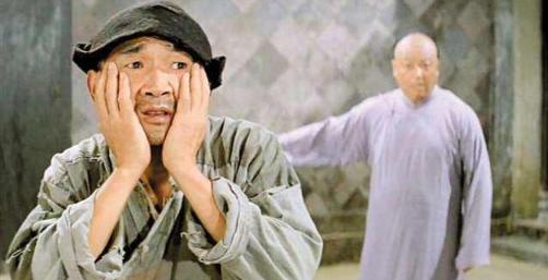 阿q精神:阿Q精神：因国民劣根性而被当成负面教材，阿Q到底错在哪里？