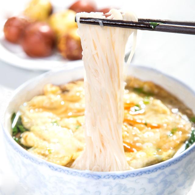 买挂面时，为家人健康，牢记“4不买”，没营养还浪费钱