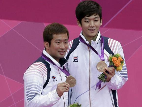 郑在成和李龙大谁厉害?_晶羽科技