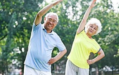 一碗药粥，轻松镇住耳鸣声，别看做法简单，来源宋代医书记载