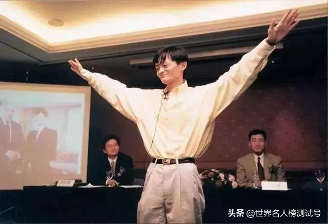 比尔盖茨：如果王安能够完成战略转型，世界上可能不会有微软了