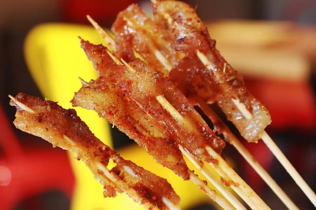 吃鸡肉有什么好处？鸡身上“比较脏”的3个器官，尽量少吃