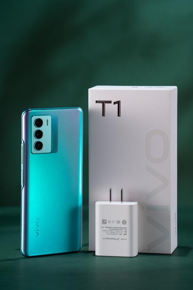 vivo  T1评测：骁龙778G+5000mAh组合，重度使用一整天是什么体验？