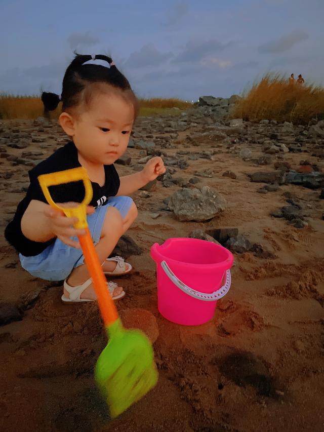 到底是什么正在悄悄地伤害这些幼小儿童，为什么四岁了还不会说话