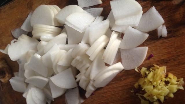 传承千年的俗语：冬吃萝卜夏吃姜，有科学依据吗？