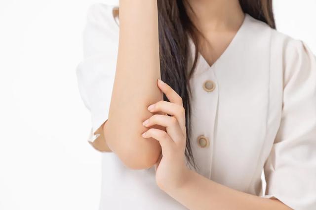 秋季风湿关节痛频发别害怕，藏医良方效果佳