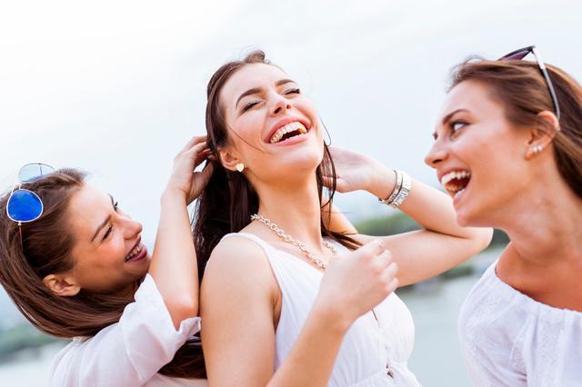 “老得慢”的女性，一般有5个共性，不妨对照看看，你占了几个