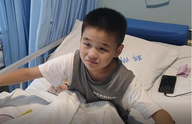 孕检一切正常，出生11个月后却被查出脑瘫，母亲崩溃