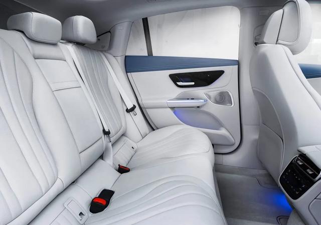 豪华品牌的反击：“ABB”电动车扎堆登场，特斯拉笑了？