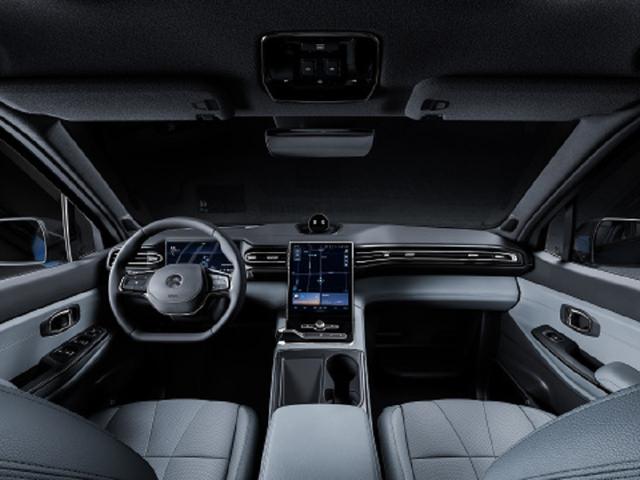 燃油车混动车纯电车之争，探险者、理想ONE和蔚来ES8，你怎么选？