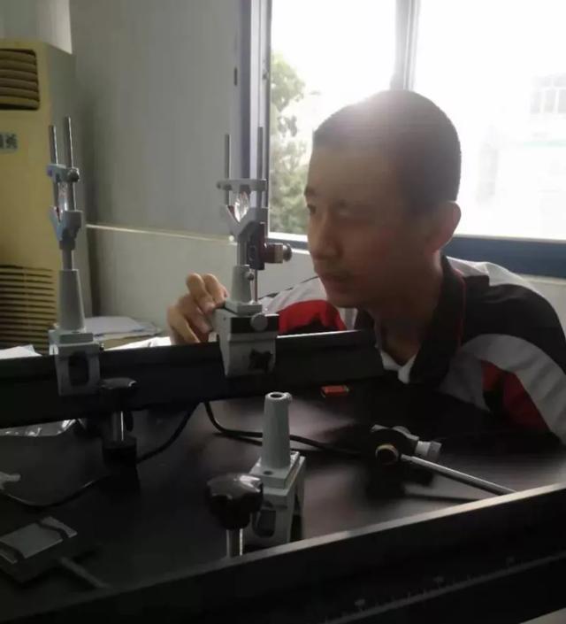 14岁保送清华！还被免除中考、高考、硕士生考试、博士生考试…网友直呼：太牛了