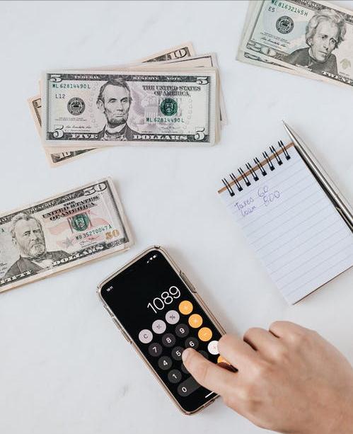 富人赚钱哪有什么秘诀，都是践行着你熟知的理论而已