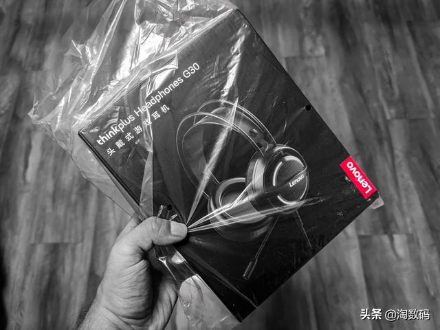 59塊錢ThinkPlus賽事級遊戲耳麥：USB硬聲卡7.1聲道電競耳機曬單