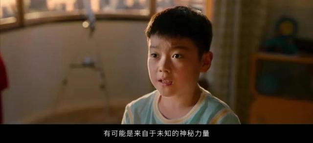 张小斐特别出演沈腾电影《我和我的父辈》，精彩再度上映
