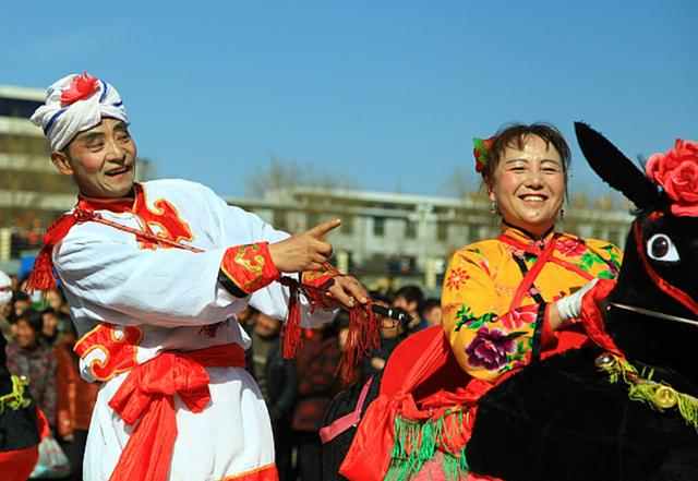 东北秧歌地蹦子北方人最喜闻乐见的一种舞蹈秧歌