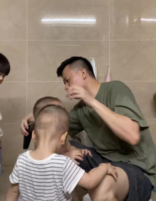 花不够的钱，端不平的水，成为三孩父母究竟要付出什么代价？