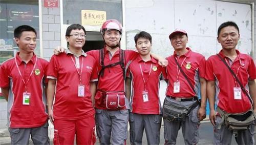 刘强东曾向0001号快递员承诺：干满5年买房！后来兑现了吗？