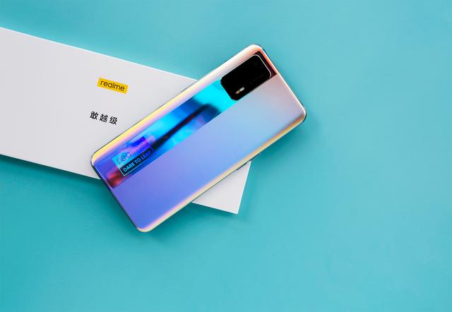 12月物超所值的三款高性价比手机推荐 价格不超过3000元