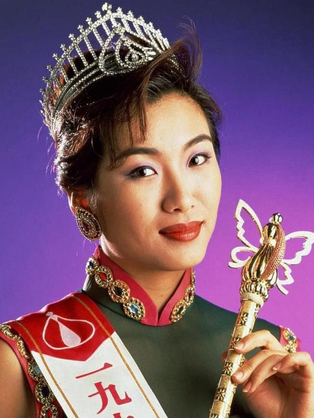 从神仙颜值，到曾志伟感慨"惨不忍睹"，是谁"毁灭"了香港小姐？