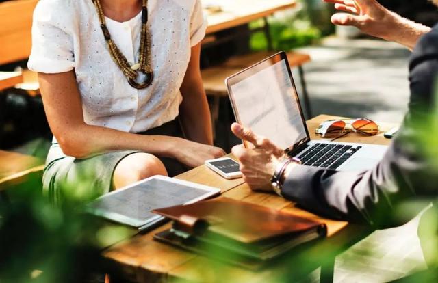 1900万存银行，5年后余额显示30多元，2次起诉银行均败诉，为啥？