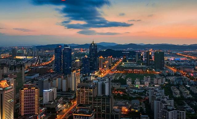 中国GDP10强省份最新出炉：广东第1，四川第6，安徽不敌湖北垫底