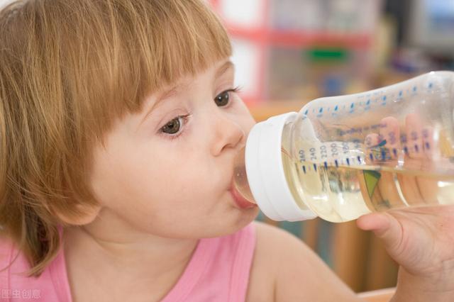 喝水太多，是不是对肾脏有损伤？喝水不伤身，给您4点建议