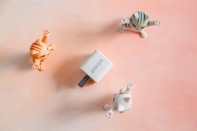 iPhone13用户真实分享，手机到手后我还剁手了这几样好物