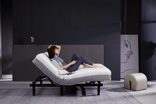 8H Milan智能真皮電動床S，解鎖更多舒睡模式，開啟睡眠新時代