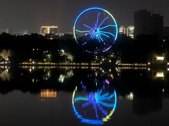 七绝· 中秋寄思