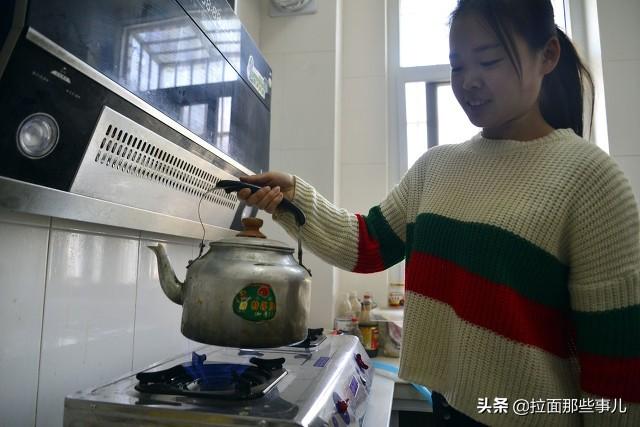 千滚水能不能喝？三滚水，五滚水，亚硝酸盐，说的是啥？涨知识了