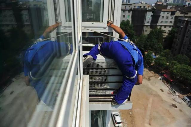 网购家电和实体店购买有什么区别？“电商专供款”真的不能买吗？