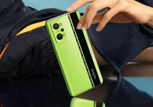 双十一购机要全面考虑 这三款才是2500元值得入手的 性能强悍价格香