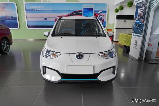 便宜好养带快充，长续航省心灵巧代步车，好开好停，北汽新能源EC